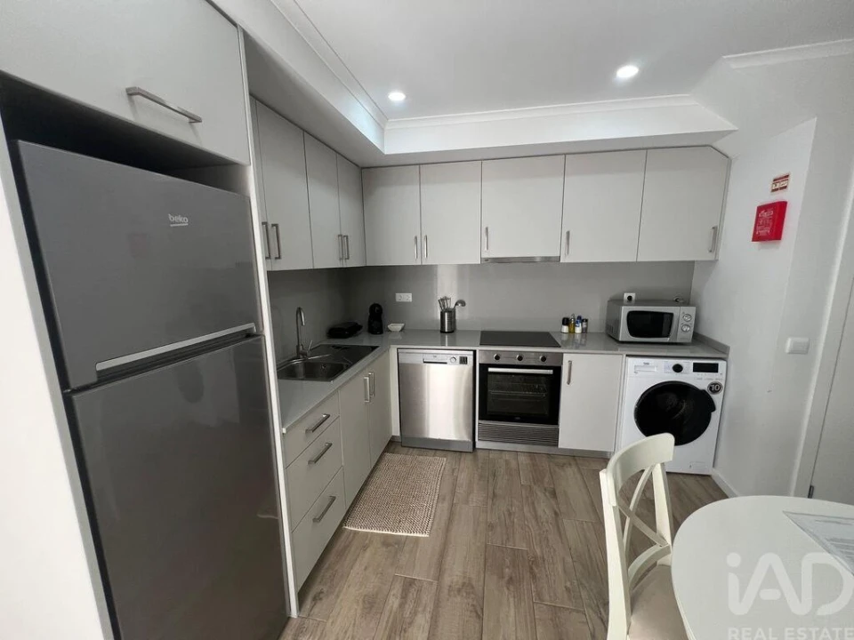 Apartamento T1 para Venda em Peniche Foto 7
