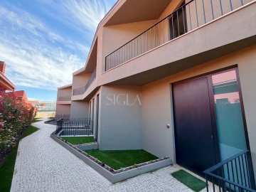Moradia T3 para Venda em Canidelo
