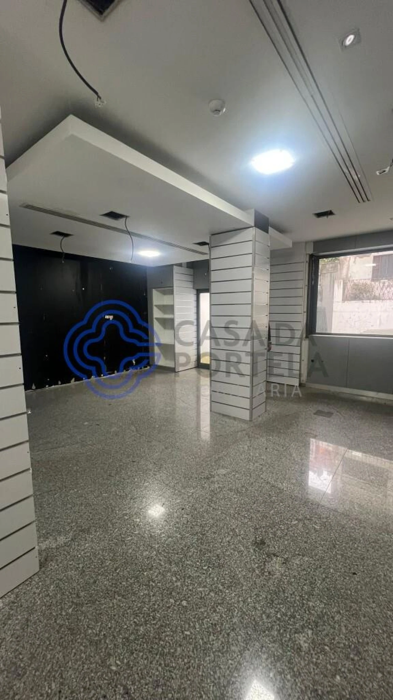 Loja para Arrendamento em Lordelo do Ouro e Massarelos Foto 10