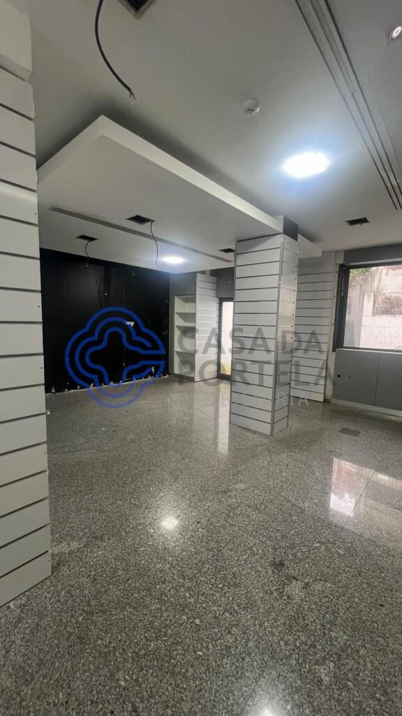 Loja para Arrendamento em Lordelo do Ouro e Massarelos Foto 8