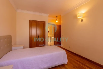 Apartamento T2 para Arrendamento em Lordelo do Ouro e Massarelos