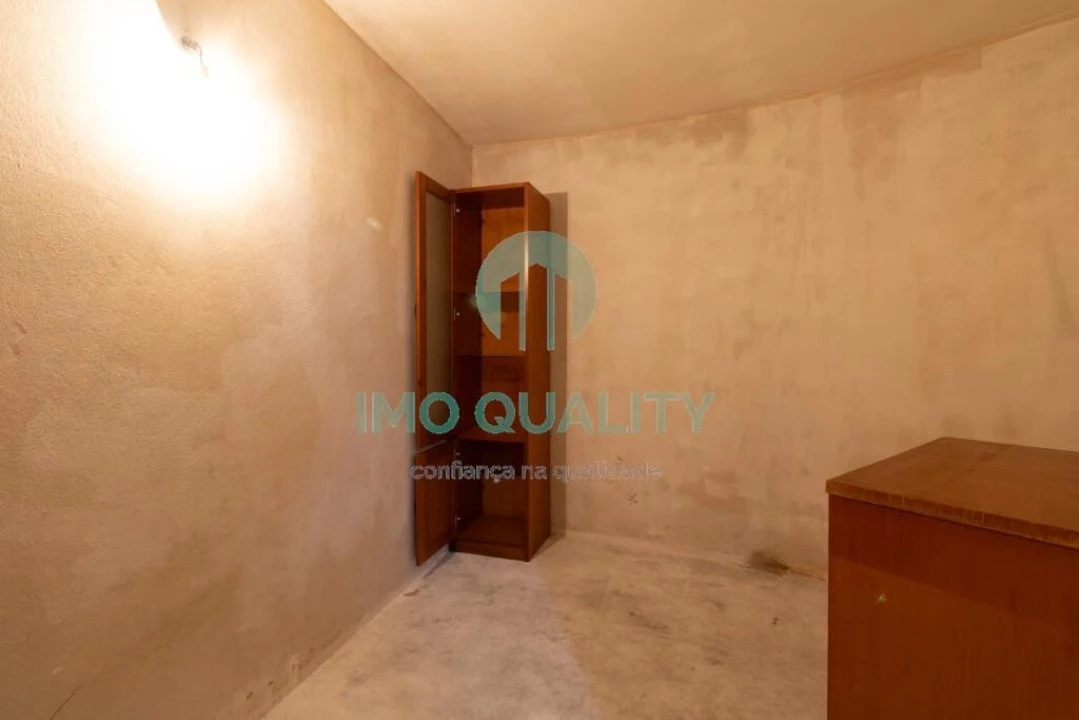 Apartamento T2 para Arrendamento em Lordelo do Ouro e Massarelos Foto 25