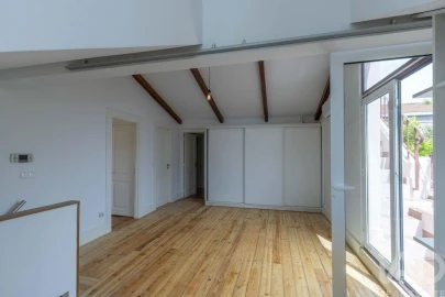Apartamento T2 para Arrendamento em Arroios