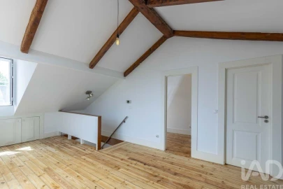 Apartamento T2 para Arrendamento em Arroios