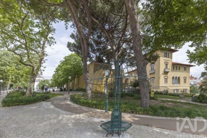 Apartamento T2 para Arrendamento em Arroios