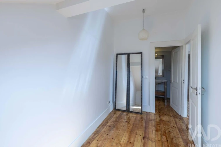 Apartamento T2 para Arrendamento em Arroios Foto 20