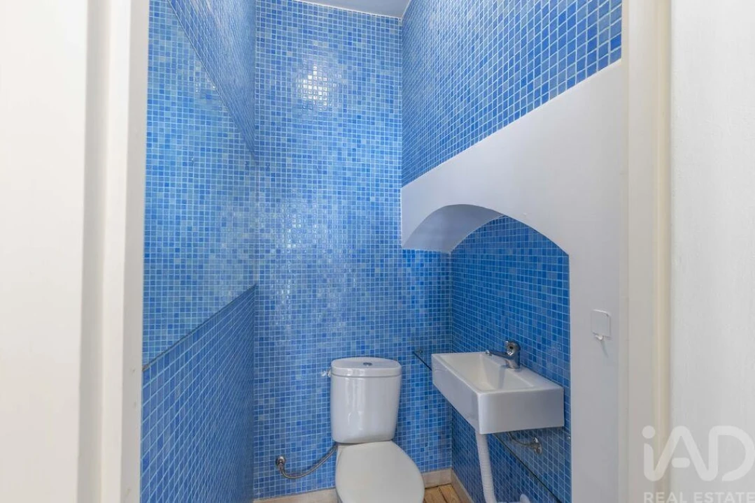Apartamento T2 para Arrendamento em Arroios Foto 10