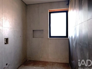 Moradia T3 para Venda em Monte Real e Carvide