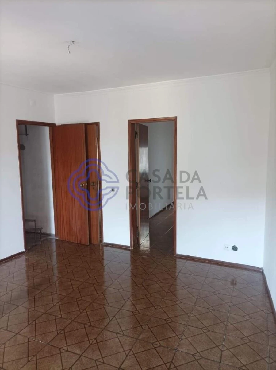 Prédio para Venda em Santa Maria Maior Foto 12