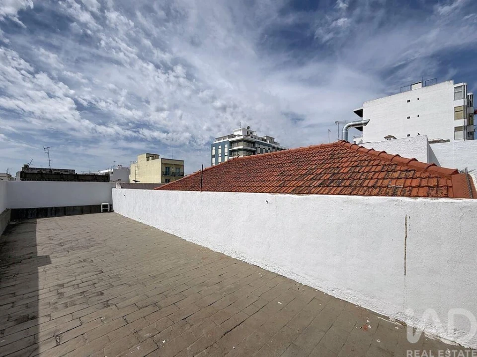 Prédio para Venda em Olhão Foto 13