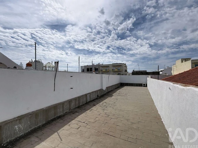 Prédio para Venda em Olhão Foto 12