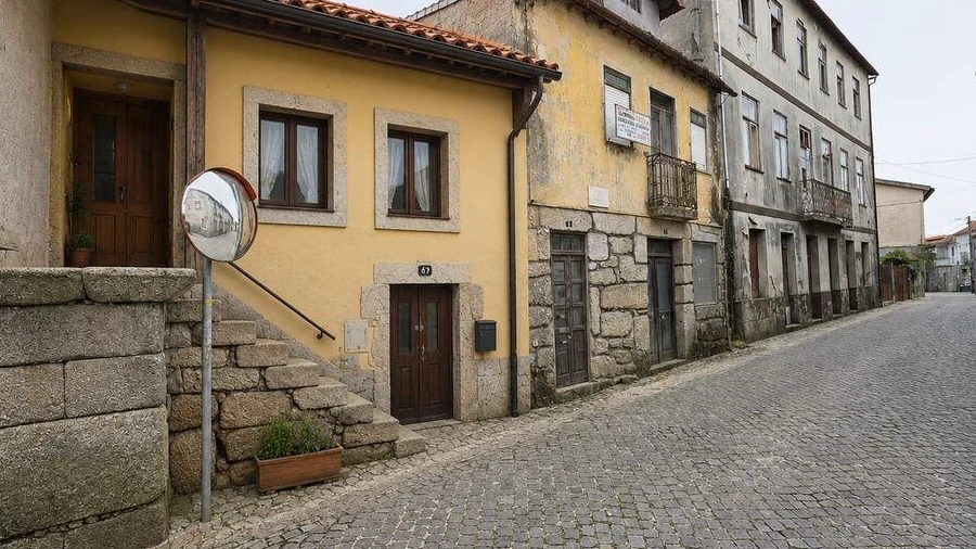 Moradia T1 para Venda em Carvalhal Redondo e Aguieira