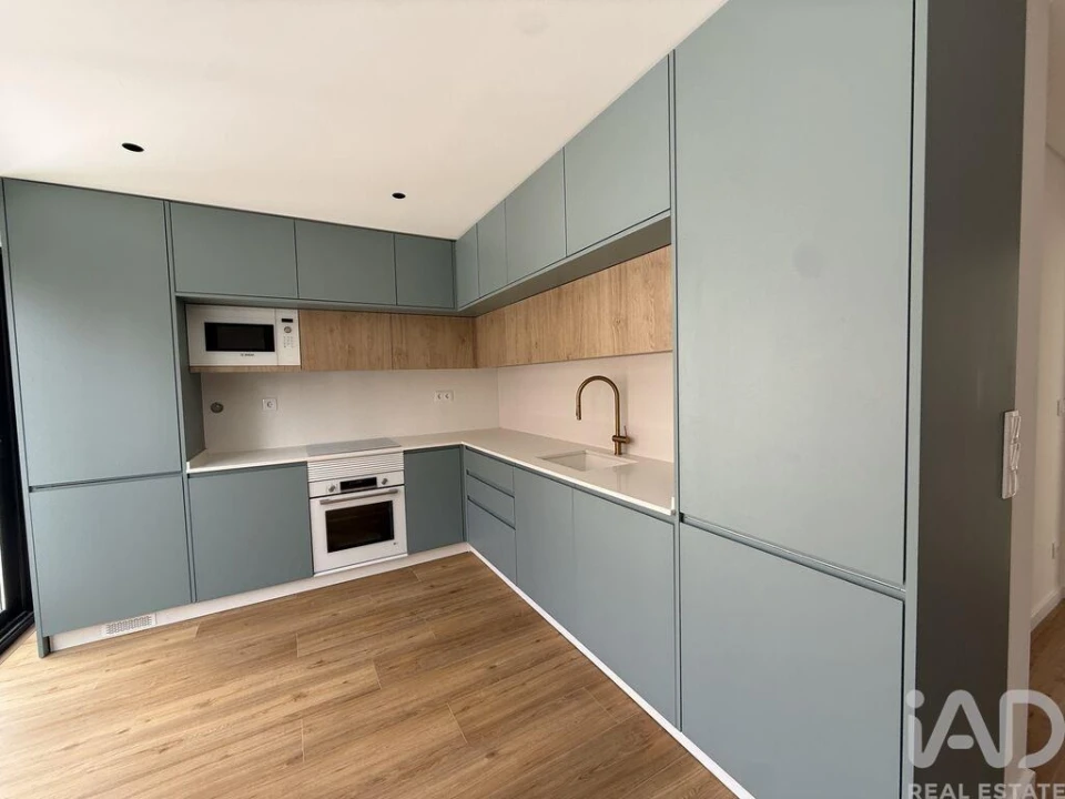 Apartamento T3 para Venda em Alcabideche Foto 4