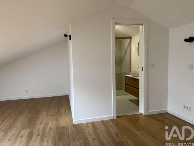 Apartamento T3 para Venda em Alcabideche Foto 18