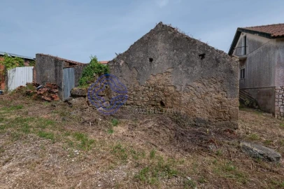Moradia T3 para Venda em Carvalhal Benfeito