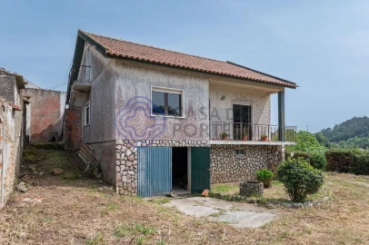 Moradia T3 para Venda em Carvalhal Benfeito