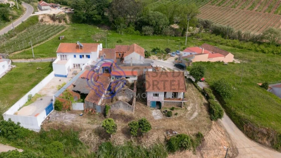 Moradia T3 para Venda em Carvalhal Benfeito