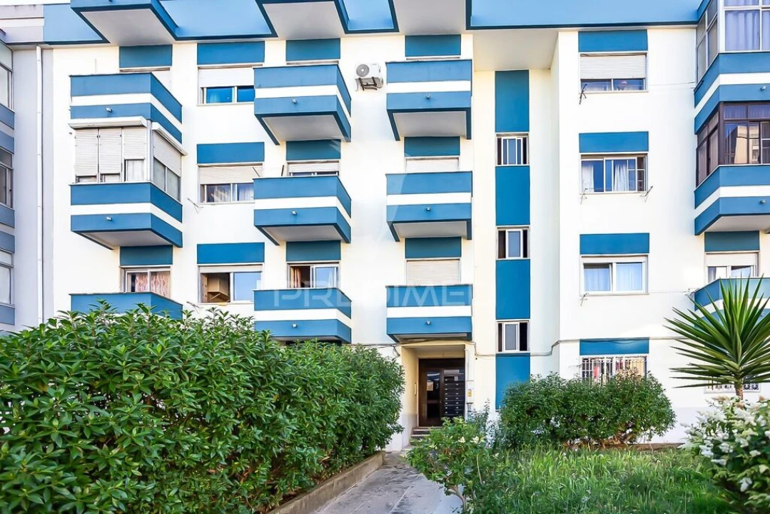 Apartamento T2 para Venda em Laranjeiro e Feijó Foto 13