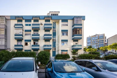 Apartamento T2 para Venda em Laranjeiro e Feijó