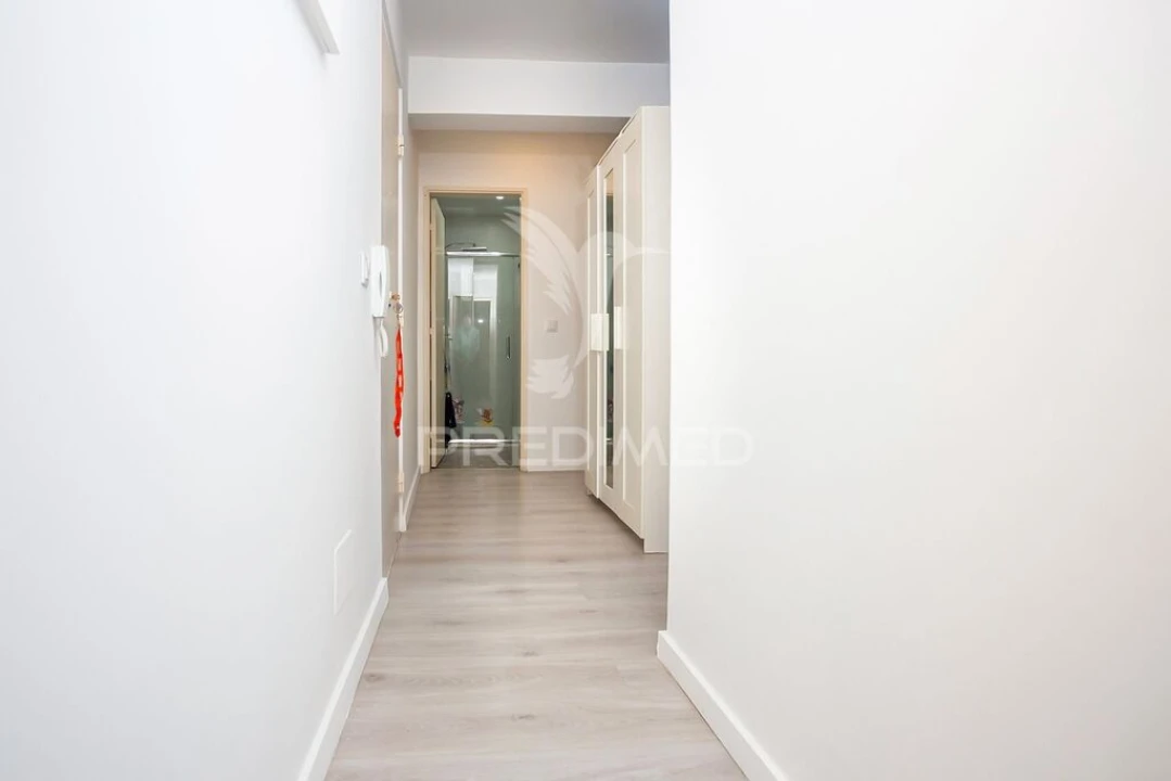 Apartamento T2 para Venda em Laranjeiro e Feijó Foto 6