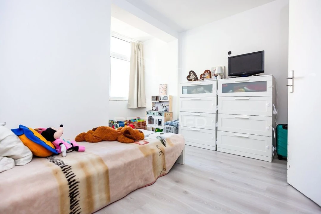 Apartamento T2 para Venda em Laranjeiro e Feijó Foto 8