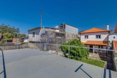 Moradia T3 para Venda em Aveleda