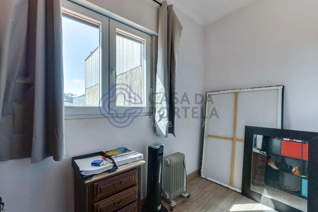 Moradia T3 para Venda em Aveleda Foto 32