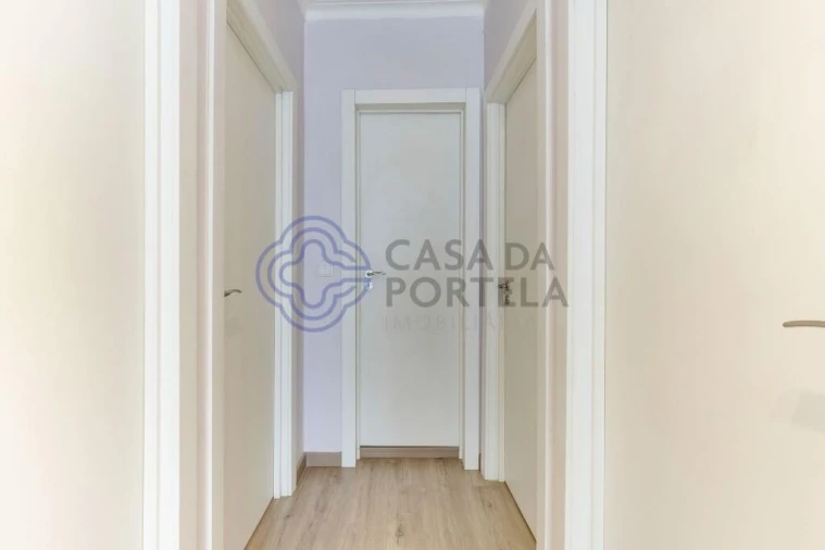 Moradia T3 para Venda em Aveleda Foto 21