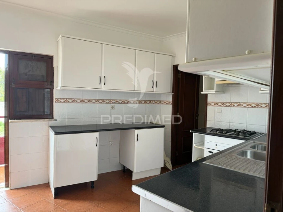 Apartamento T2 para Venda em Boavista dos Pinheiros Foto 9