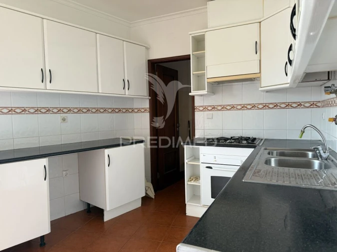 Apartamento T2 para Venda em Boavista dos Pinheiros Foto 8
