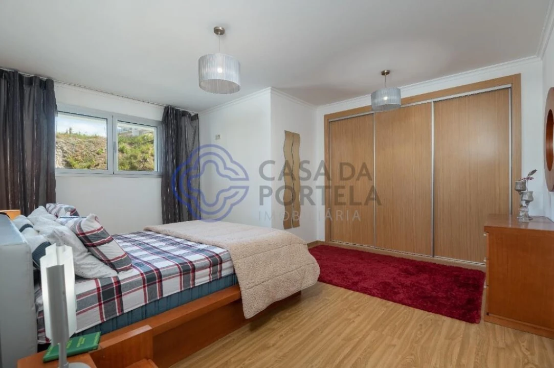 Apartamento T2 para Venda em Nazare Foto 31