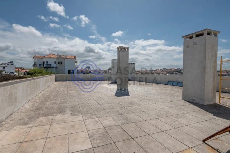 Apartamento T2 para Venda em Nazare Foto 37