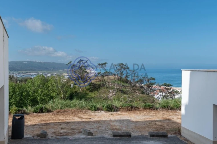 Apartamento T2 para Venda em Nazare Foto 8