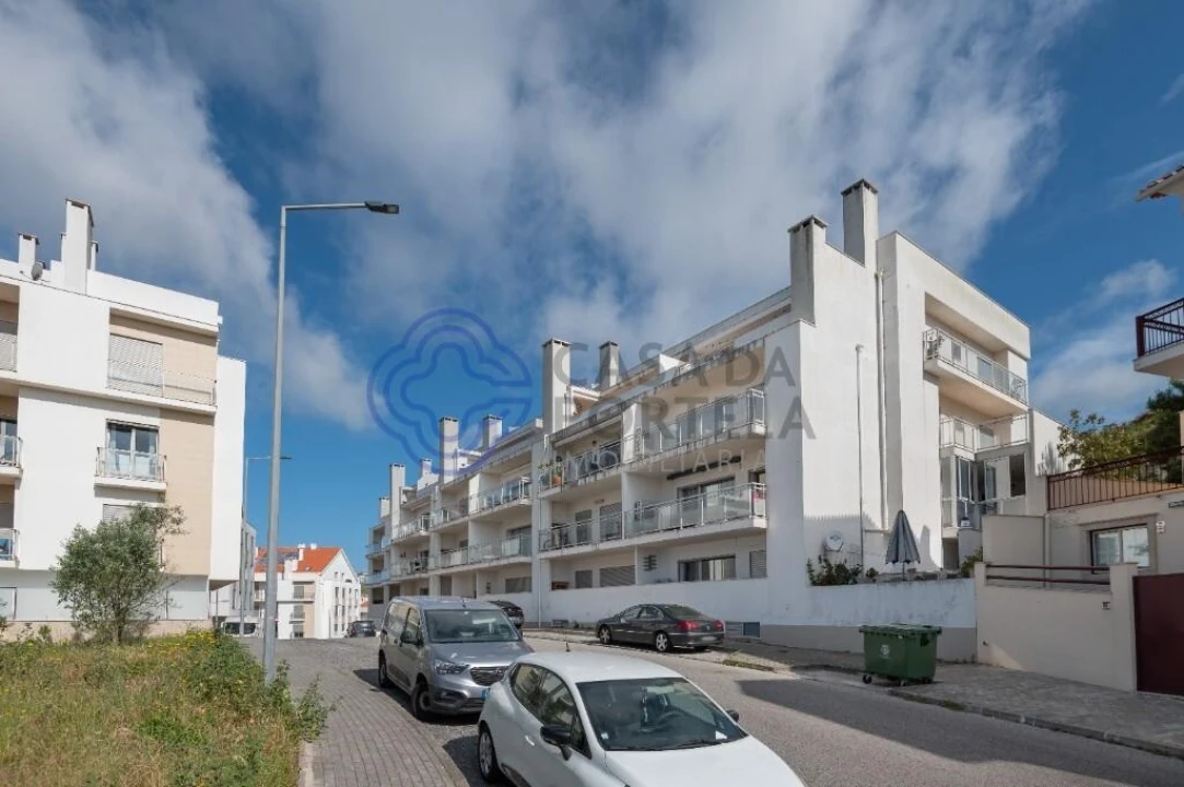 Apartamento T2 para Venda em Nazare Foto 11