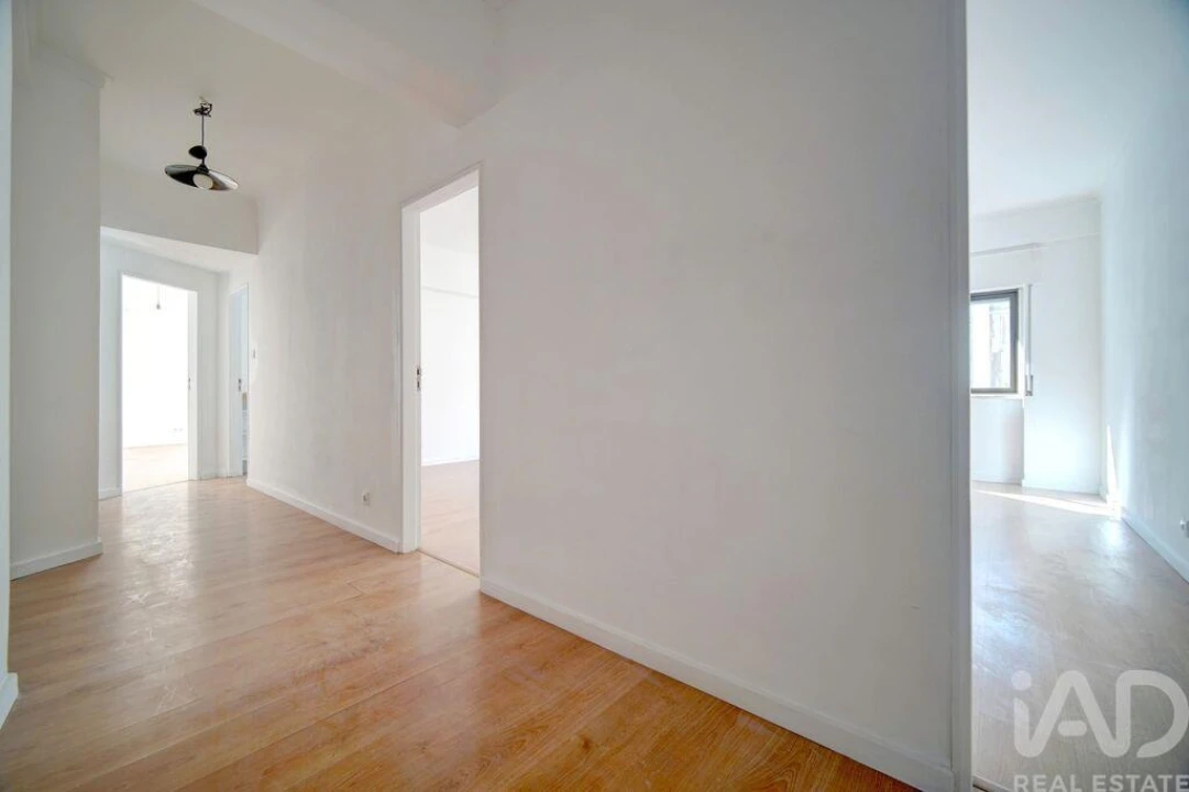 Apartamento T3 para Arrendamento em Estrela Foto 9