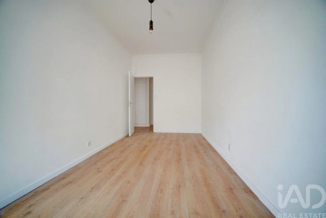 Apartamento T3 para Arrendamento em Estrela Foto 13