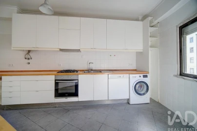 Apartamento T3 para Arrendamento em Estrela