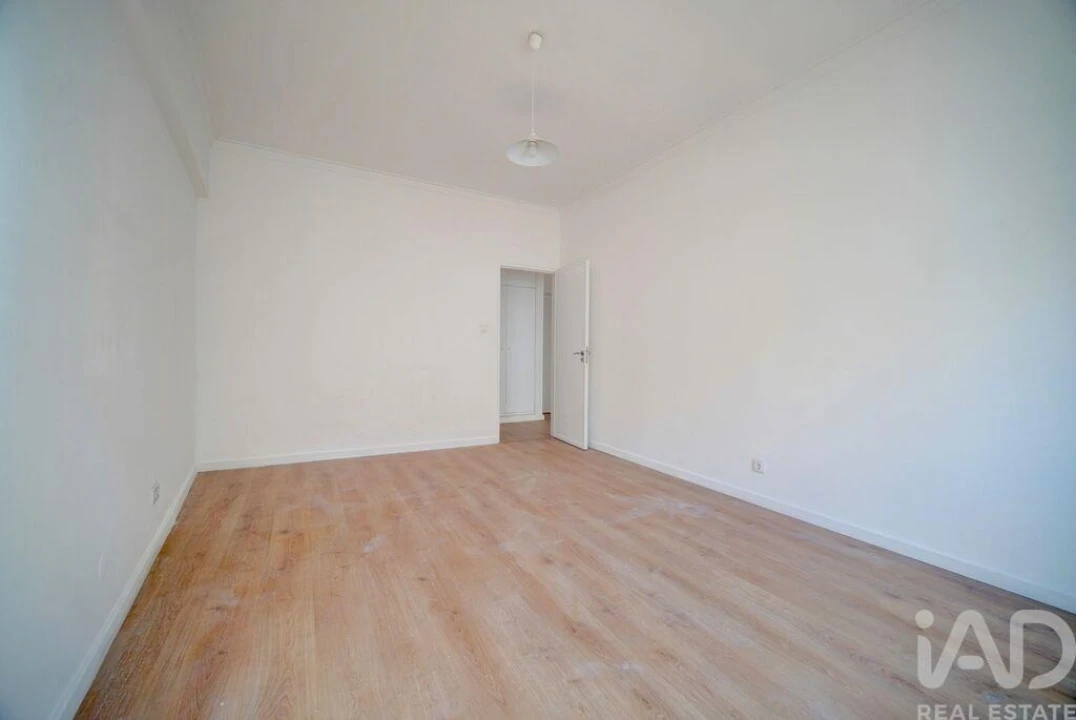 Apartamento T3 para Arrendamento em Estrela Foto 18