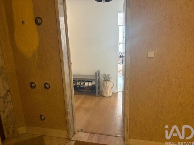 Apartamento T3 para Arrendamento em Estrela Foto 13