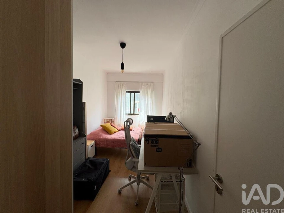 Apartamento T3 para Arrendamento em Estrela Foto 10
