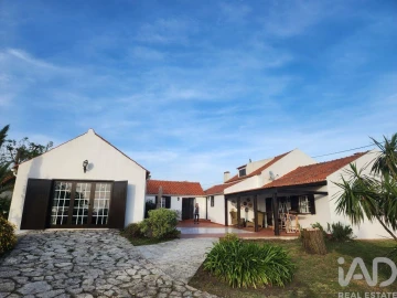 Quinta T3 para Venda em Famalicão