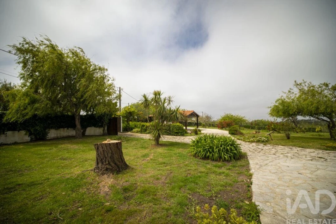 Quinta T3 para Venda em Famalicão Foto 35