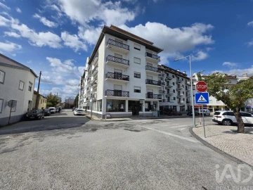 Apartamento para Venda em Currelos, Papízios e Sobral