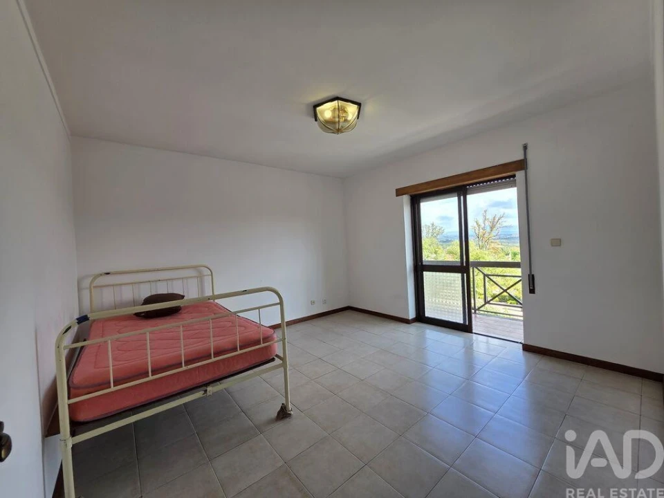 Apartamento para Venda em Currelos, Papízios e Sobral Foto 17