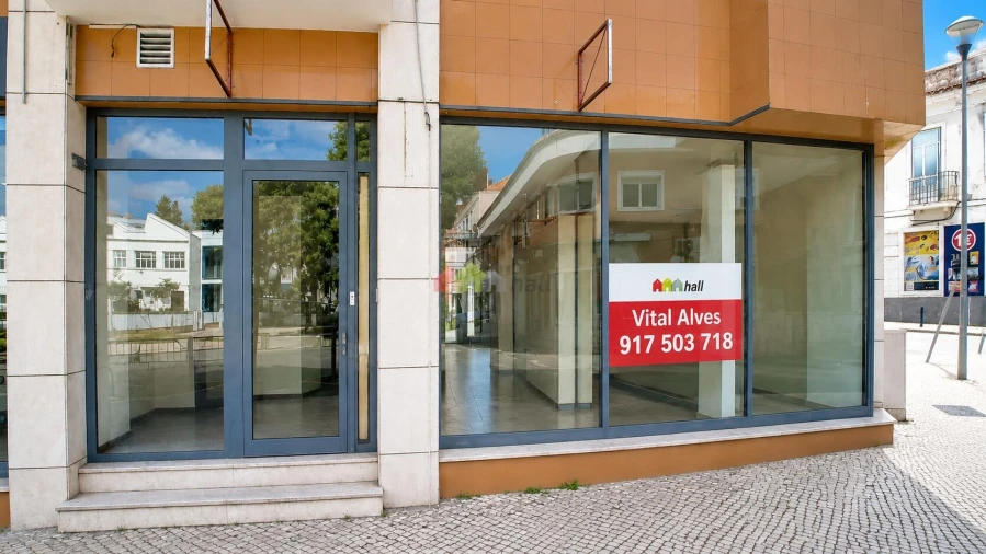 Loja para Arrendamento em União das Freguesias de Setúbal Foto 14