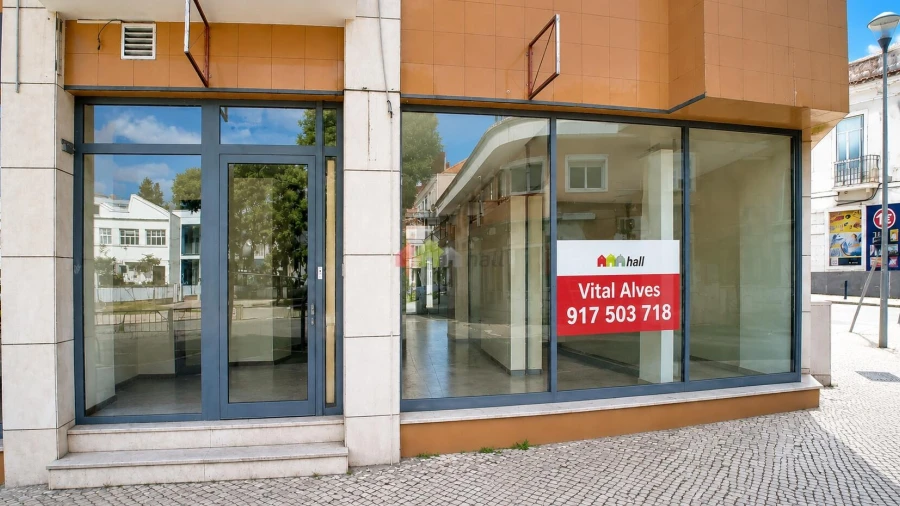 Loja para Arrendamento em União das Freguesias de Setúbal