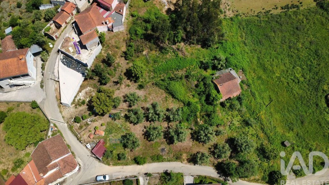 Terreno para Venda em Semide e Rio Vide Foto 11