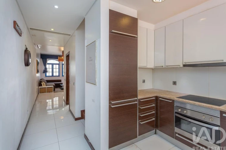 Apartamento T2 para Venda em Arroios Foto 6