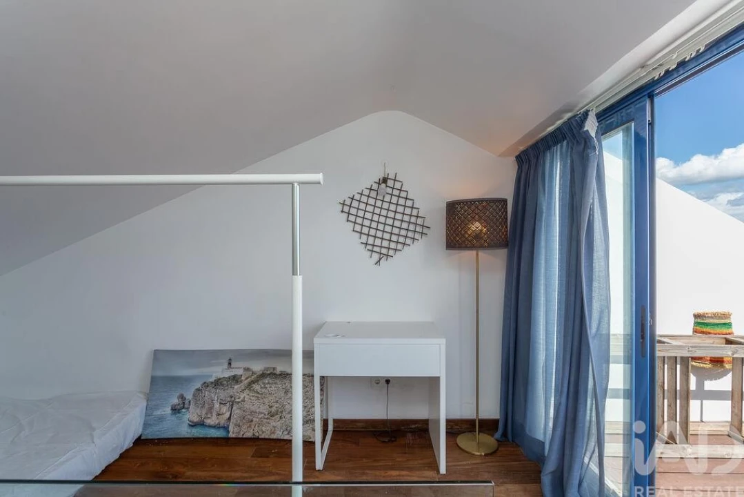 Apartamento T2 para Venda em Arroios Foto 22