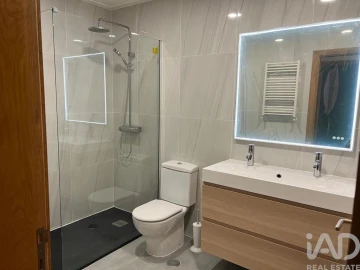 Apartamento T2 para Venda em Olivais